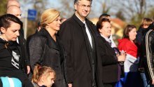 Idealna prilika za mirenje: Grabar Kitarović i Plenković zajedno u Vukovaru