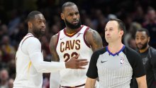 LeBron James nakon 1082 utakmice izbačen iz igre; je li sudac pretjerao?