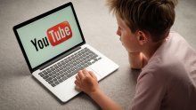 YouTube zbog pedofilskih komentara izbrisao više od 150.000 video snimaka djece