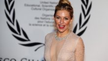 Sienna Miller postala mama