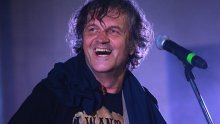 Kusturica: Bakir Izetbegović vodi šerijatsku politiku svoga oca u BiH