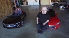 Verne Troyer nabavio 'mini' Teslu