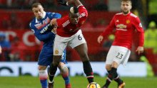 Manchester United rutinski sredio Stoke City