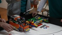 Tri hrvatska Lego robota putuju u Sloveniju na regionalno natjecanje