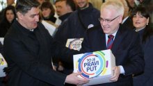 Josipović u kampanji, a Milanović u mišjoj rupi