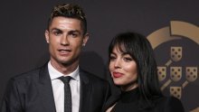 Ronaldo se 'isprsio': Pogledajte kakav prsten je kupio lijepoj Georgini Rodriguez