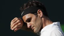 Federer na bizaran način ostao bez teniskog trona pa razočarao ljubitelje tenisa!