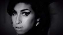 Obitelj Winehouse nezadovoljna dokumentarcem o Amy