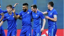 Dinamo tek u završnici 'slomio' Rijeku koja je igrala s desetoricom