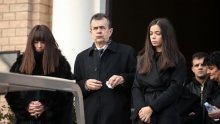 Sahranjena majka Monike Kravić, na sprovodu i Mario Mamić