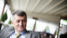 Kujundžić taktizira, HDZ u strahu