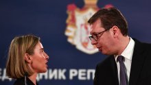 Vučić pred šeficom eurodiplomacije osudio Šešelja pa krenuo s tužakanjem Hrvatske