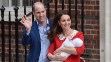 Princ William i Kate Middleton objavili prve fotografije nove prinove