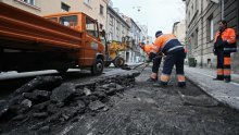 Asfaltiranje premijerove ulice naručio - SDP!