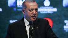 Počeli izbori u Turskoj, Erdogan unatoč poljuljanoj poziciji ponovno favorit