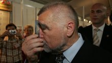 Mesić: Ja nisam rumen zbog afere Podravka