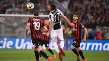 Juventus pregazio Milan za novo slavlje u kupu, Kalinić zabio autogol