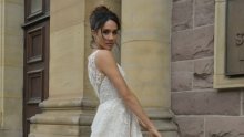 Klasična i drukčija: Meghan Markle ima svoju vjenčanicu iz snova