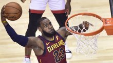 LeBron podsjetio na Jordana, ali nije bilo dovoljno; Boston dobio i drugu