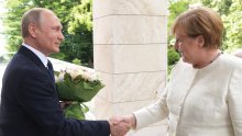 Merkel i Putin sastat će se u subotu izvan Berlina