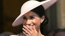 Kada vidite Harryjev svadbeni poklon za Meghan ispast će vam ladica