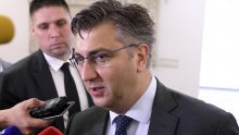 HDZ nastavlja gubiti potporu, Živi zid sustiže SDP, a građani ne vjeruju Vladi