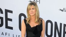 Jennifer Aniston: Nikad se nisam osjećala dovoljno lijepom