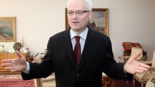 Josipovic says EU entry referendum to be held on January 22