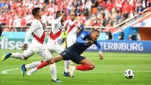 Mbappe postao najmlađi francuski strijelac na SP-u i odveo Francuze u drugi krug