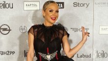 Maja Šuput u stilu Donatelle Versace: 'Biti pjevačica znači i nametati trendove'