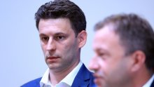 Petrov: Prepušta li Vlada izmjenama zakona o privatizaciji Inu MOL-u?