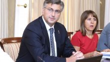 Plenković: Pronašli smo rješenje, radnici Uljanika dobit će plaću za srpanj i kolovoz