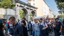 Uljanikovcima sjedaju plaće na račune, u ponedjeljak odluka o prekidu štrajka