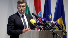 Plenković o sudbini Uljanika, Petrokemije i Rafinerije Sisak