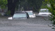 Florence poharala Sjevernu i Južnu Karolinu, razina vode ubrzano raste