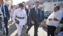 Plenković na Vinkovačkim jesenima zaplesao tradicionalno šokačko kolo