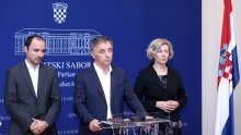 Pupovac: Šest puta sam prisegnuo na hrvatski Ustav! Ne mogu odgovarati za tuđe riječi