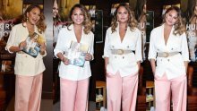 Stajling za pet: Chrissy Teigen zna kako nositi najveći jesenski trend