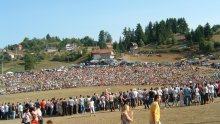 Ludnica na koridi u Čevljanovićima