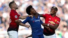 Chelsea protiv Manchester Uniteda izjednačio u 96. minuti, Mourinho se zamalo potukao