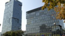 Hoto toranj i Eurotower primjeri su negativne gradnje nebodera