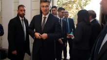 Plenković: Počinje nova faza kutinske Petrokemije