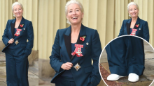 Emma Thompson u Buckinghamsku palaču stigla u kultnim tenisicama koje svi obožavaju