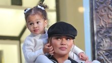 Chrissy Teigen: 'Ne znam želim li da moja djeca vjeruju u Djeda Božićnjaka'