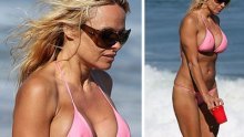 Pamela Anderson prkosi godinama i gravitaciji