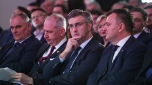 Plenković: Vlada će u ponedjeljak poništiti natječaj o nabavci borbenih aviona