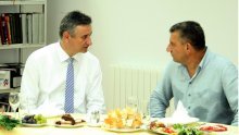 Karamarko napokon dobio Gotovinu za stol