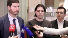 Obrat u Živom zidu: Pernar još jutros tvrdio da ostaje u dvije stranke, poslijepodne da napušta Abecedu demokracije