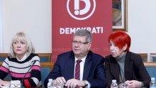 Okrugli stol o pobačaju: Žena to radi kada dođe pred zid i nema drugog izbora