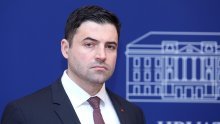 Bernardić: SDP će inzistirati da se sazna tko je odgovoran za zastrašivanje novinara